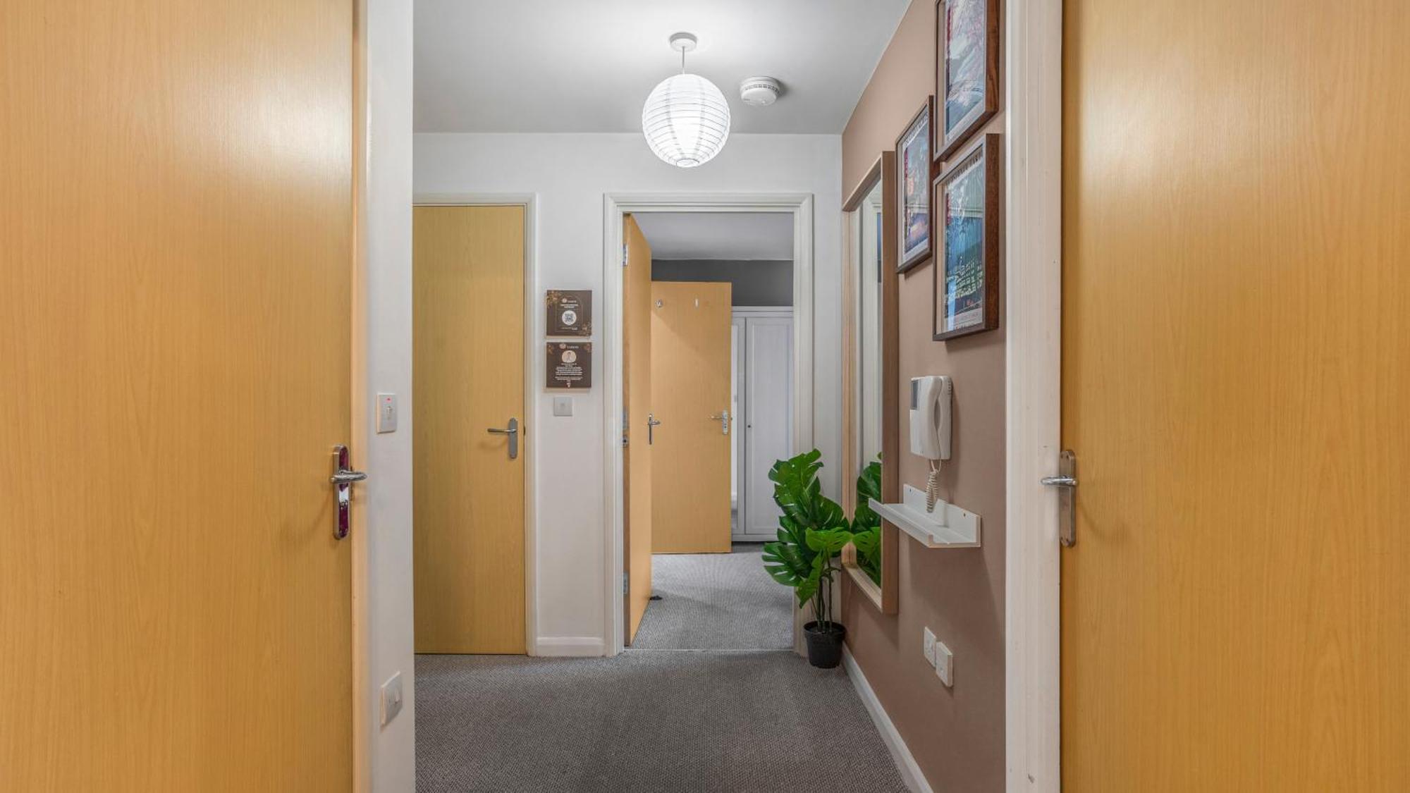 Japanese Suite 2Bed 2Bath, Free Park, Netfix, 75 Inch Tv, Games - City Centre- Maihom Бирмингем Экстерьер фото