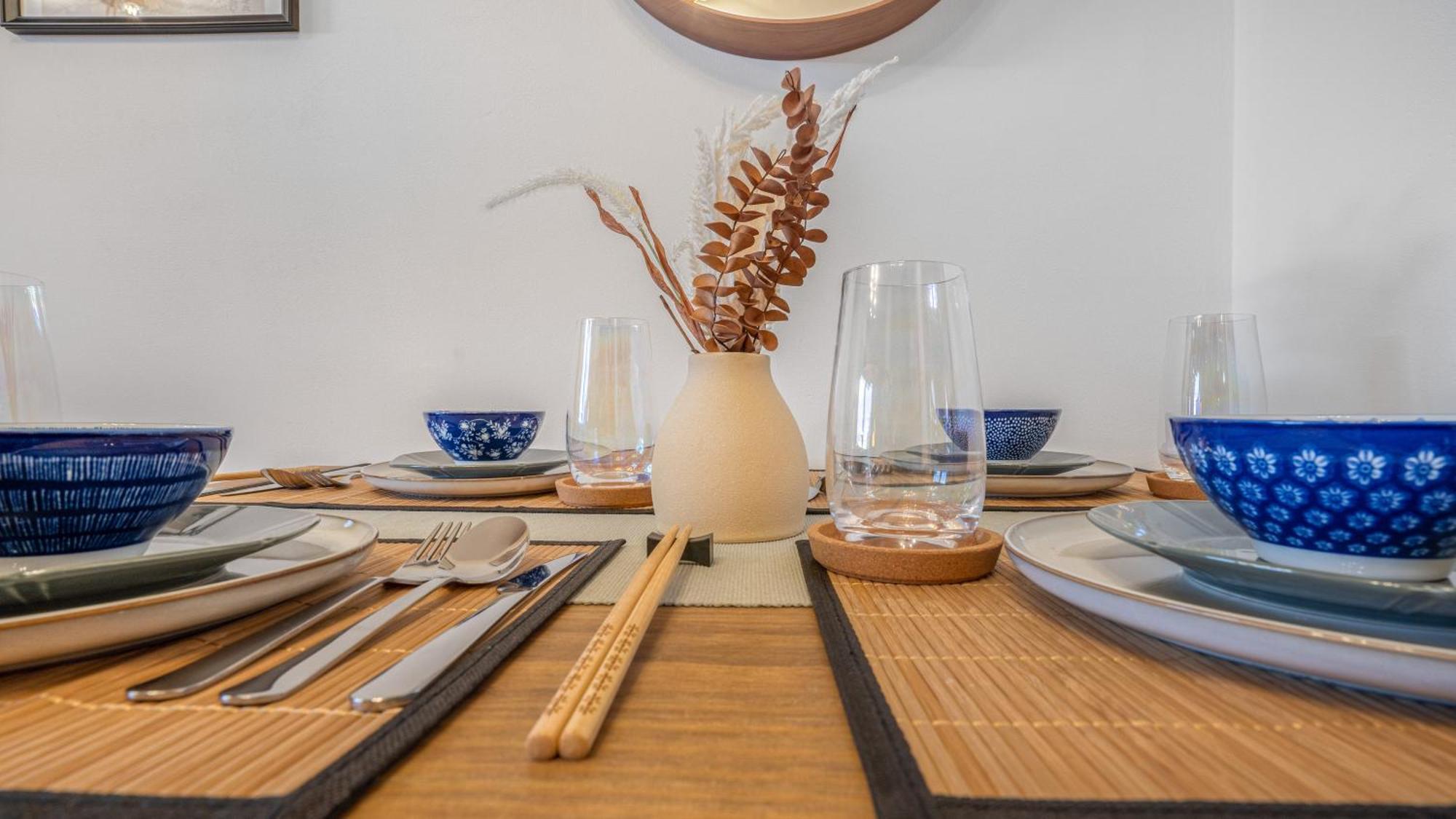 Japanese Suite 2Bed 2Bath, Free Park, Netfix, 75 Inch Tv, Games - City Centre- Maihom Бирмингем Экстерьер фото