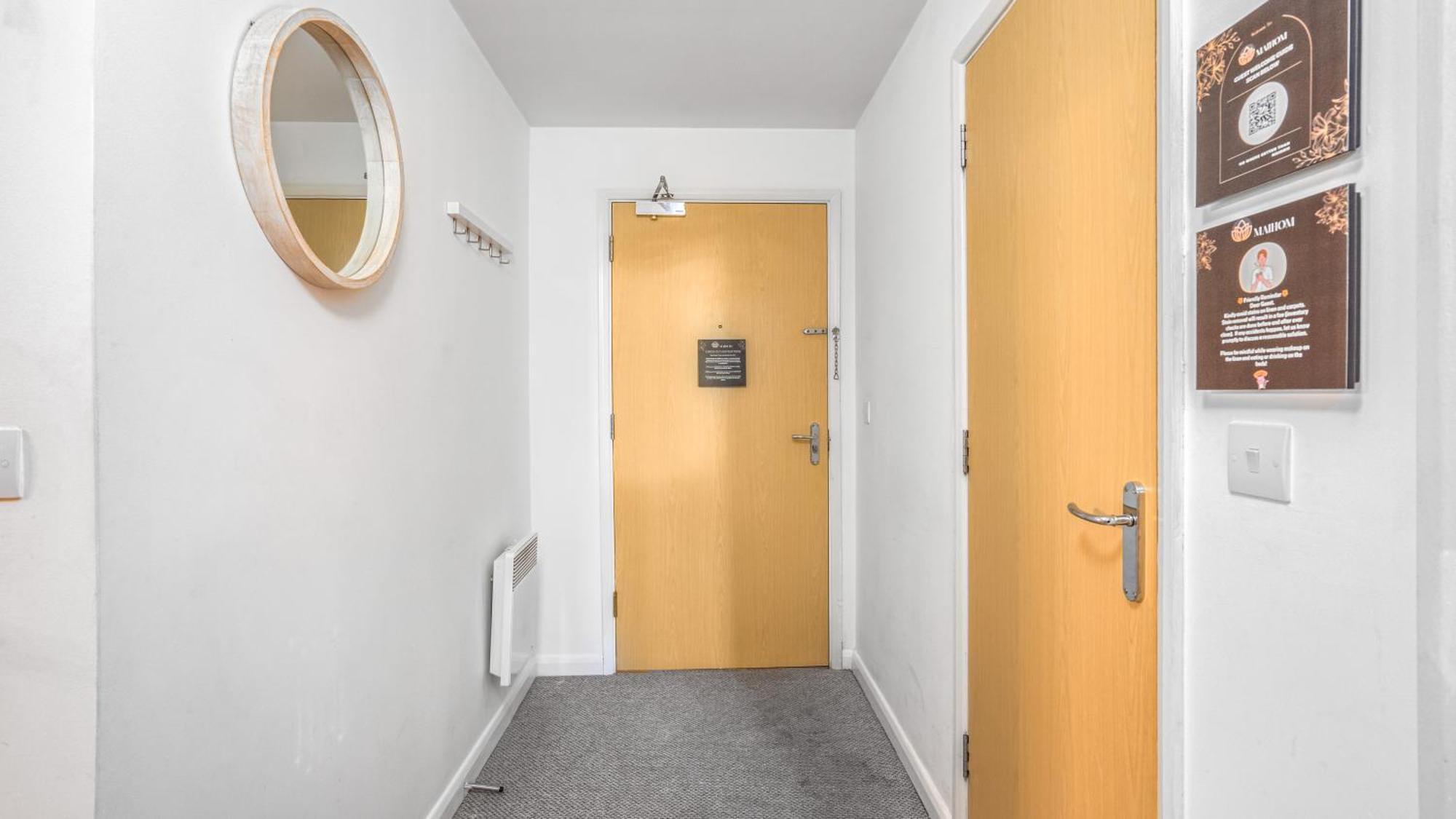 Japanese Suite 2Bed 2Bath, Free Park, Netfix, 75 Inch Tv, Games - City Centre- Maihom Бирмингем Экстерьер фото